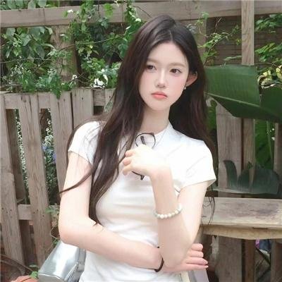 雾中的女孩